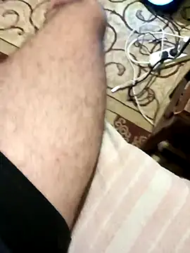 bullut06 online show from November 20, 2025, 6:51 pm