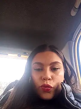 Snapshot of Laia__hadid chatting on September 26, 2025, 5:06 pm Laia hadid online show from September 26, 2025, 5:06 pm