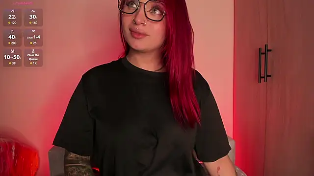 Snapshot of scarlett_Collinss chatting on September 26, 2025, 12:36 am scarlett Collinss online show from September 26, 2025, 12:36 am