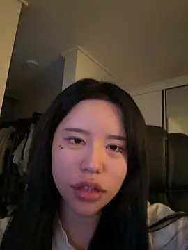 tangju77 online show from December 20, 2025, 2:35 pm