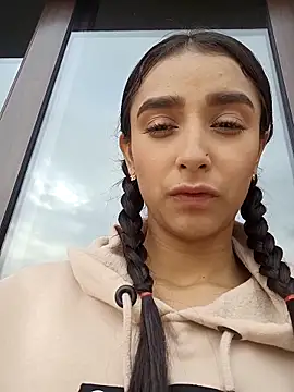 Snapshot of CandyFoxter_ chatting on October 29, 2025, 9:00 am CandyFoxter  online show from October 29, 2025, 9:00 am