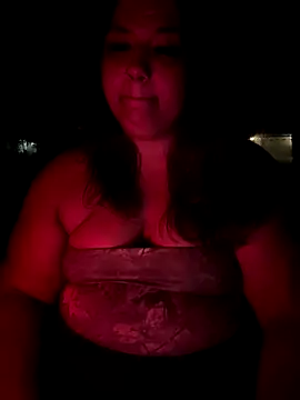 Snapshot of 1n0nlythroat chatting on September 17, 2025, 7:32 am 1n0nlythroat online show from September 17, 2025, 7:32 am