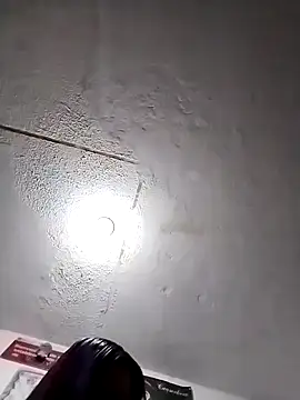  Alaskamisa online show from September 18, 2025, 11:51 pm