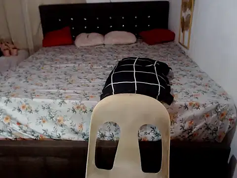 Snapshot of Brianatopdomxx chatting on October 12, 2025, 4:44 am Brianatopdomxx online show from October 12, 2025, 4:44 am