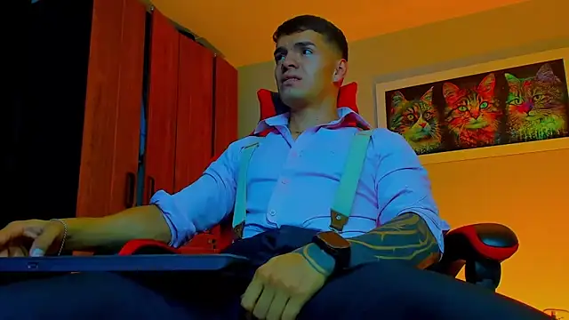 ALPHA DOMINUS  online show from September 28, 2025, 4:51 am