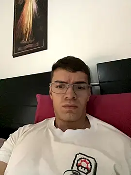 ALPHA DOMINUS  online show from October 17, 2025, 10:23 pm