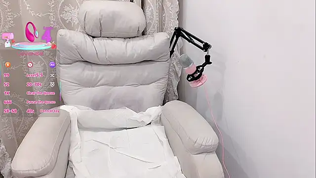 tuantuanle online show from December 16, 2025, 2:00 pm