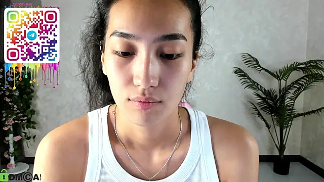 FlirtyAura online show from September 9, 2025, 3:50 am