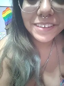 Snapshot of Lovelyrainn chatting on December 1, 2025, 12:21 pm Lovelyrainn online show from December 1, 2025, 12:21 pm