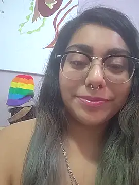 Snapshot of Lovelyrainn chatting on December 5, 2025, 6:15 pm Lovelyrainn online show from December 5, 2025, 6:15 pm