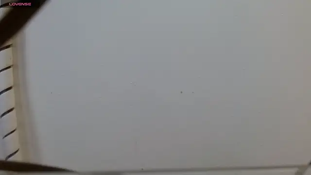 Snapshot of tinisweet chatting on September 18, 2025, 12:18 pm tinisweet online show from September 18, 2025, 12:18 pm