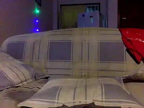 Snapshot of CaiBull chatting on September 15, 2025, 8:31 pm CaiBull online show from September 15, 2025, 8:31 pm