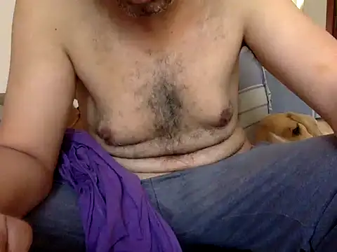 Snapshot of CaiBull chatting on November 21, 2025, 8:57 am CaiBull online show from November 21, 2025, 8:57 am