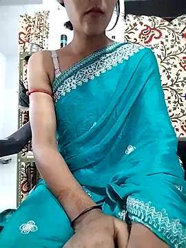 Snapshot of Naina_04 chatting on December 14, 2025, 9:14 am Naina 04 online show from December 14, 2025, 9:14 am