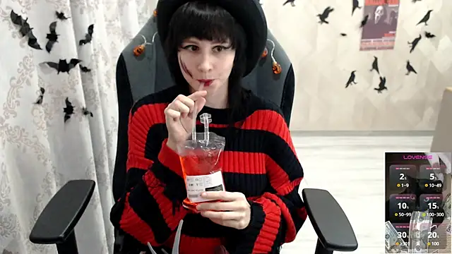 MistyDark online show from October 27, 2025, 10:19 am