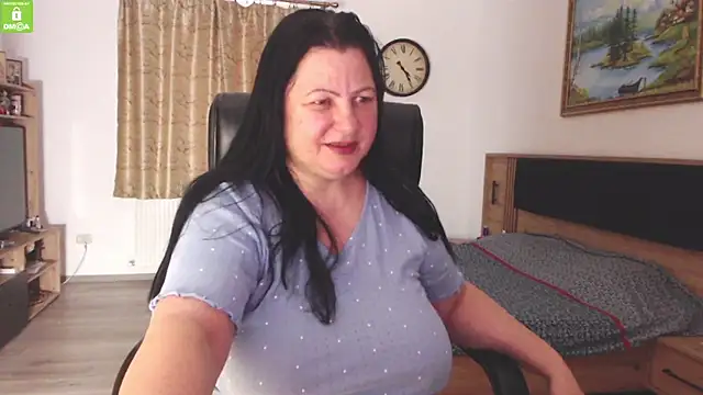 Snapshot of KendraSecrets chatting on November 30, 2025, 1:26 pm KendraSecrets online show from November 30, 2025, 1:26 pm