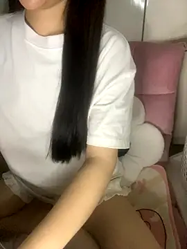 Snapshot of RubyBerry chatting on September 24, 2025, 4:32 pm RubyBerry online show from September 24, 2025, 4:32 pm