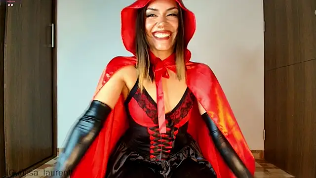 Snapshot of Isa_laurentt_ chatting on October 31, 2025, 11:06 pm Isa laurentt online show from October 31, 2025, 11:06 pm