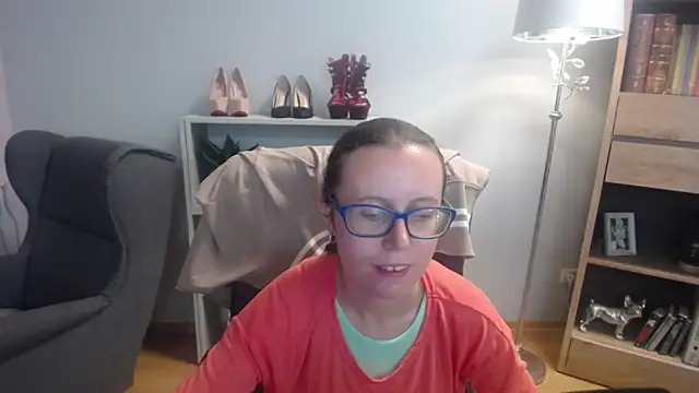 sweetxLizzy online show from September 22, 2025, 4:25 am