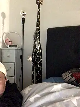 Snapshot of radeczek001 chatting on October 11, 2025, 1:05 am radeczek001 online show from October 11, 2025, 1:05 am