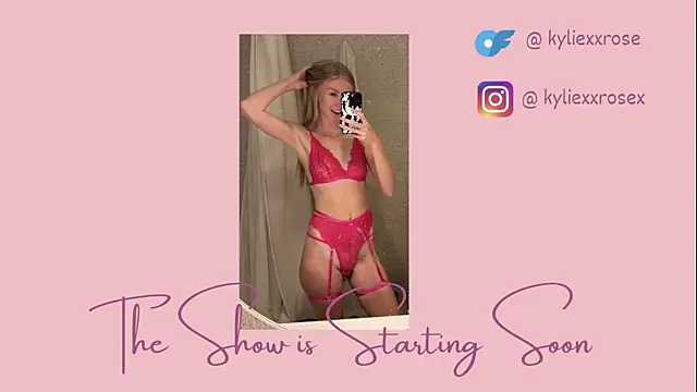 Snapshot of kyliexxrose chatting on October 21, 2025, 5:08 am kyliexxrose online show from October 21, 2025, 5:08 am