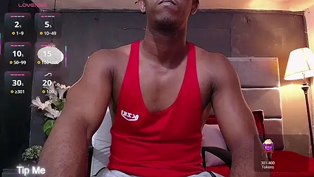 Snapshot of blackbignude chatting on September 20, 2025, 1:28 am blackbignude online show from September 20, 2025, 1:28 am