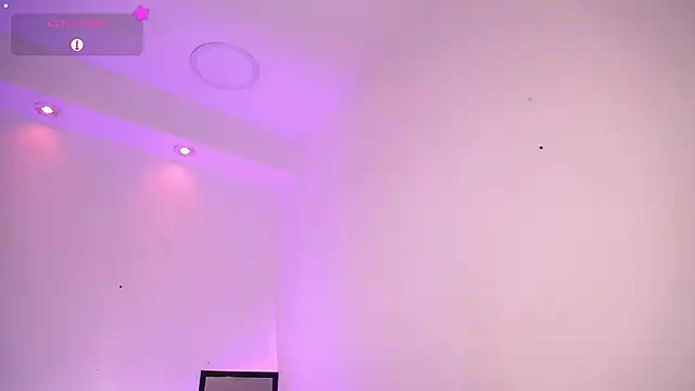 Dulcey  online show from November 3, 2025, 10:49 am