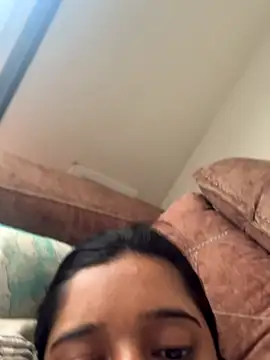 desitease online show from October 27, 2025, 9:02 am