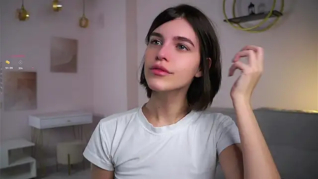 Snapshot of EleneButton chatting on November 19, 2025, 1:16 am EleneButton online show from November 19, 2025, 1:16 am