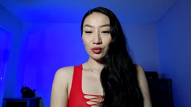 Aliciaz3 online show from November 16, 2025, 2:11 pm