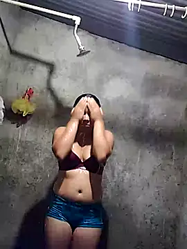 Violethroos online show from September 20, 2025, 10:44 pm