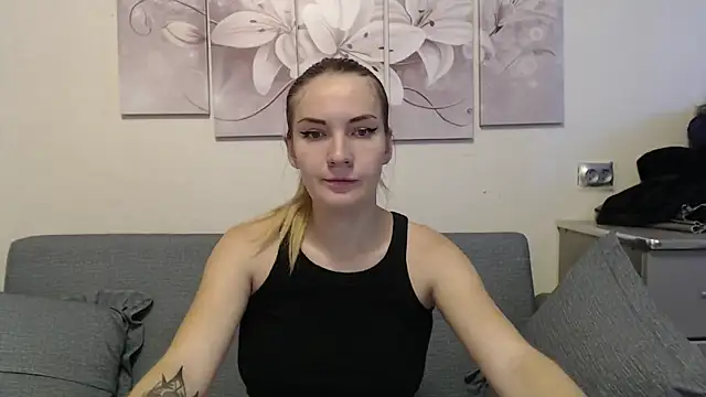 Snapshot of ProstoMaria chatting on October 7, 2025, 5:48 am ProstoMaria online show from October 7, 2025, 5:48 am