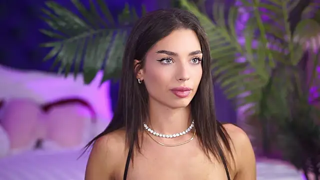 Snapshot of LalaRoze chatting on September 13, 2025, 7:13 pm LalaRoze online show from September 13, 2025, 7:13 pm