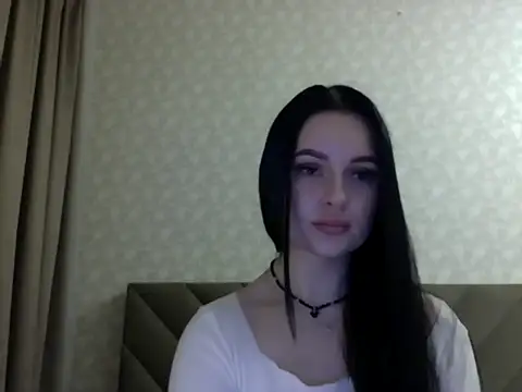 Lulii24 online show from October 19, 2025, 11:16 pm