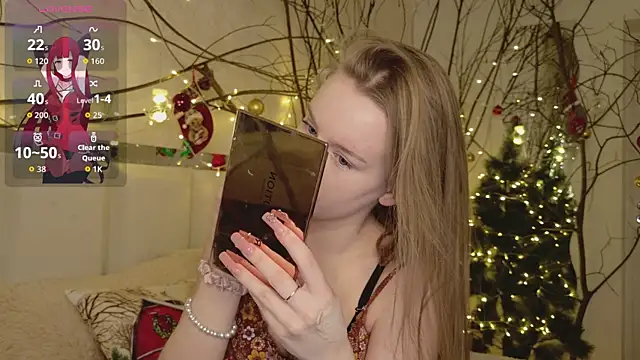 Lucy Shaw online show from December 18, 2025, 9:15 am