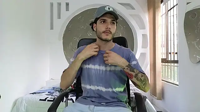 Rafael Mendezz online show from November 23, 2025, 8:30 pm