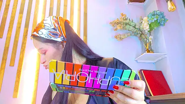 Jennifer Vega1 online show from November 24, 2025, 11:04 pm