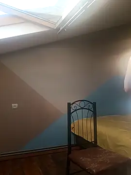 Snapshot of Julia_Giulia chatting on October 27, 2025, 9:57 am Julia Giulia online show from October 27, 2025, 9:57 am