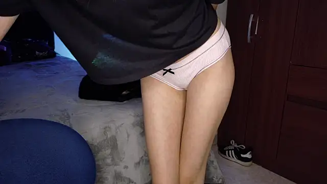 Conor Taylor online show from November 12, 2025, 1:06 am