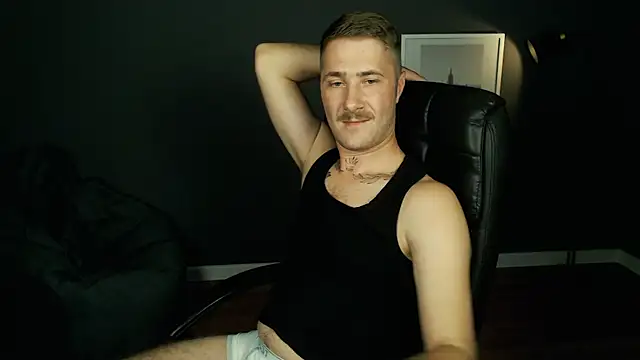 Snapshot of Mr_At_ chatting on September 17, 2025, 7:10 am Mr At  online show from September 17, 2025, 7:10 am