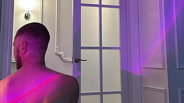 Snapshot of Mr_At_ chatting on October 15, 2025, 7:08 am Mr At  online show from October 15, 2025, 7:08 am