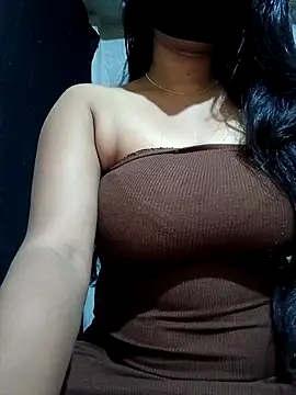 Snapshot of DiyaRoy49 chatting on December 5, 2025, 7:21 pm DiyaRoy49 online show from December 5, 2025, 7:21 pm