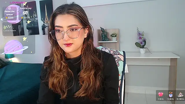 Snapshot of madame_lottie chatting on September 23, 2025, 12:30 pm madame lottie online show from September 23, 2025, 12:30 pm