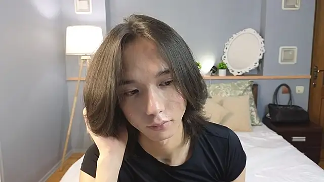Snapshot of okerriella chatting on September 24, 2025, 1:25 pm okerriella online show from September 24, 2025, 1:25 pm
