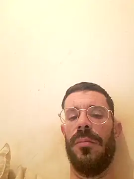 Snapshot of lolo7121 chatting on September 22, 2025, 10:23 pm lolo7121 online show from September 22, 2025, 10:23 pm