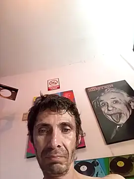 githot online show from October 4, 2025, 8:34 am