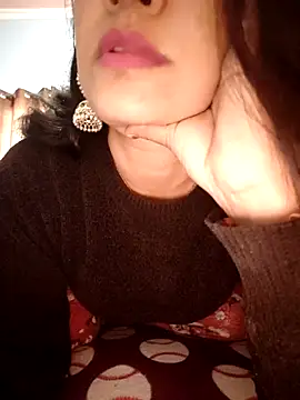 Snapshot of CUTE-PX chatting on December 2, 2025, 4:29 am CUTE-PX online show from December 2, 2025, 4:29 am