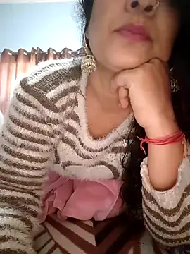 Snapshot of CUTE-PX chatting on December 3, 2025, 4:31 am CUTE-PX online show from December 3, 2025, 4:31 am