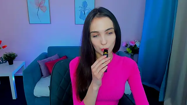 Snapshot of EllaSteele chatting on September 25, 2025, 1:15 pm EllaSteele online show from September 25, 2025, 1:15 pm
