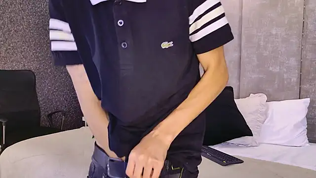 Snapshot of NickandAbby_ chatting on November 12, 2025, 12:27 pm NickandAbby online show from November 12, 2025, 12:27 pm